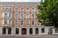 Nawrot Comfort Apartment by BookingHost - Bed and Breakfast Łódź