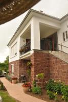 Levendula Apartmanház - Bed and Breakfast Badacsonytomaj
