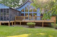 Pool Access: Peaceful Cabin in The Woods Resort! - Bed and Breakfast Hedgesville