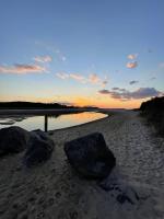 Artist-designed Beach House - B&B Wading River