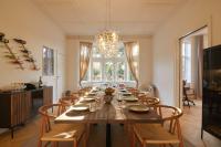 Huge Royal Luxury Apt with Private Balcony - B&B Copenhagen