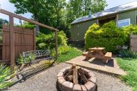 Hoot Owl with a private hot tub - Ferienwohnung Bryant