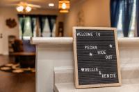 New Pecan Hide Out is a Rustic Home with Fire Pit and Tree House - B&B