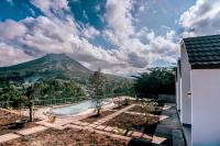 Moon Batur Cabin - B&B Penelokan