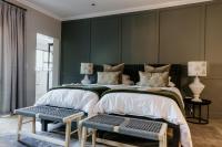 Luxury King Room