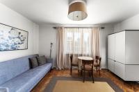 Apartament Przewiewna w Krakowie - 6 osobowy, 3 sypialnie, duża kuchnia i łazienka, parking - B&B Cracovia