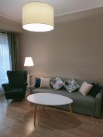 Apartament z Widokiem, wygodny Apartament z sypialnią, kuchnią i salonem, 47m2, bezpłatny garaż - B&B Breslavia