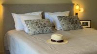 Chambre Lit Queen-size - Accessible aux Personnes à Mobilité Réduite