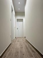 Stylish 2-Bedroom Apartment in Top Center - 5m walk to Metro station Serdika, Sofia statue -- 1 FullBath & 1Washroom - B&B Sofia