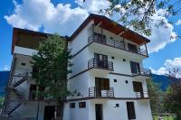 Hotel 5 Mountains - B&B Mestia