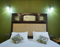 Deluxe Double Room (2 Adults + 1 Child)