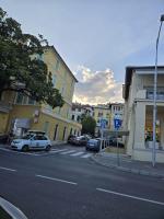Kamelija - Center Apartment minute to the beach - B&B Abbazia