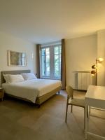 One-Bedroom Standard Apartment