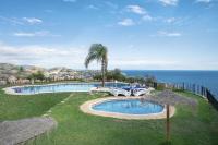 Terrace with Stunning Views, Pool and Parking - Ferienwohnung La Herradura