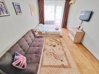 Макатаева 88 Арбат ЦУМ - B&B Almaty