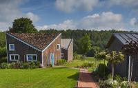 Kwiatowisko - Bed and Breakfast Szewnia