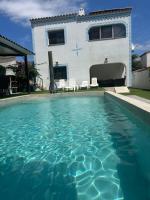 Sol playa piscina - B&B Empuriabrava