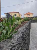 Refúgio do Nevoeiro Estudio - Bed and Breakfast Porto Moniz