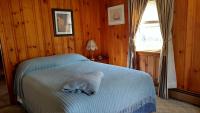 Grand Two-Bedroom Cottage - Little Miss Cottages Main Site Cottage #10