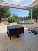 Villa de luxe MASADRIM aux portes d'Uzès - B&B Serviers-et-Labaume