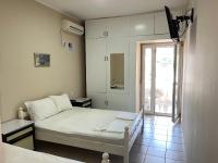 Habitación Triple con balcón