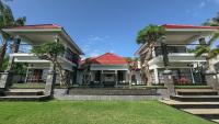 Blue Marlin 6-BR Villa Singaraja Bali - B&B Banjar Bukti