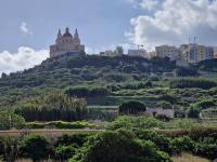 Charming Seaside Apartment - Bed and Breakfast Mellieħa