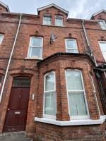 Spacious 2-bedroom Flat - B&B Belfast