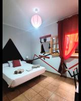 Single Room with Shared Bathroom