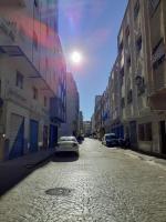 Dar Al Amira Appartements à 550m de la plage - Bed and Breakfast Fnidek