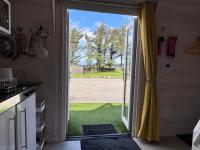 Coastal Cabin Oldshoremore - Bed and Breakfast Rhiconich