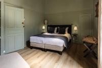 Kamer met 1 Groot Bed of 2 Aparte Bedden en Uitzicht op de Stad