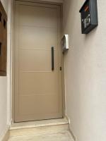 Devina Residence 2025 , Luxury City Jacuzzi Apartment - B&B Chionáto