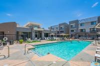 Trendy 1BD Walk to Westgate Pool Gym WD - B&B Glendale