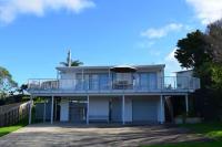 Panorama Views Beach Accomodation - B&B Whitianga