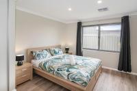 The Pearl 5 Bedroom 5 Bathroom Home - Chambres d’hôtes Busselton