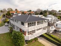 Harbour Views - B&B