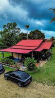 Impian May Homestay 2 Private Pool - B&B Kampung Raja