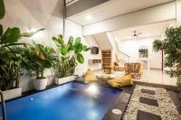 Maha Villas Central Canggu - B&B Canggu