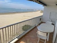 Résidence C2M Appartement sur plage Grau du Roi - B&B Le Grau-du-Roi