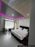 Suite with Garden View