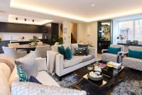 The Knightsbridge Wonder - Modern Two Bedroom House with Parking - B&B London