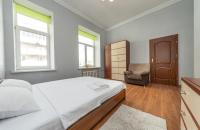 Простора 3 кімнатна біля Майдану Незалежності - Ferienwohnung Kyjiw