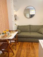 Modern & Chic Studio Paris 17- Perfect Location - Ferienwohnung Paris