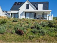 1 Villa Avenue, St Francis Links on the 18th - B&B St Francis Bay