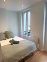 Bright & Stylish Stay | Batignolles Paris - B&B Parigi