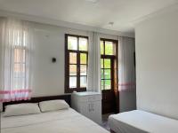 Triple Room with Garden View