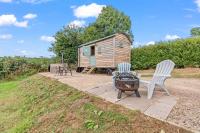 Hot Tub Luxury Glamping - Private Stargazing Patio - Ferienwohnung Yarpole