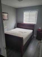 individual home - Ferienwohnung Brampton