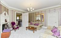 Luxury-3-bedroom Ramsay Garden Apartment next to Edinburgh Castle - Chambres d’hôtes Édimbourg